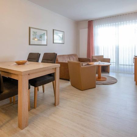 Strandvillen Binz - Ferienwohnung Mit 1 Schlafzimmer Und Balkon Ah-627 Екстер'єр фото